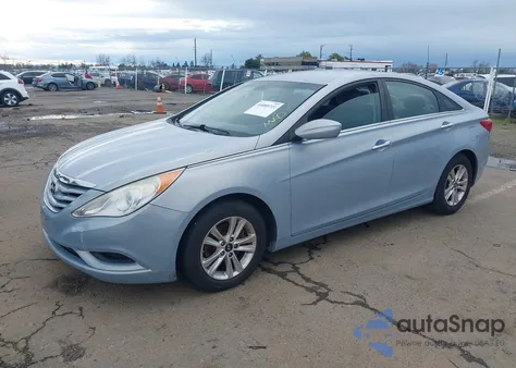 2013 Hyundai Sonata Gls z USA, uszkodzony, nr VIN 5NPEB4AC9DH747248